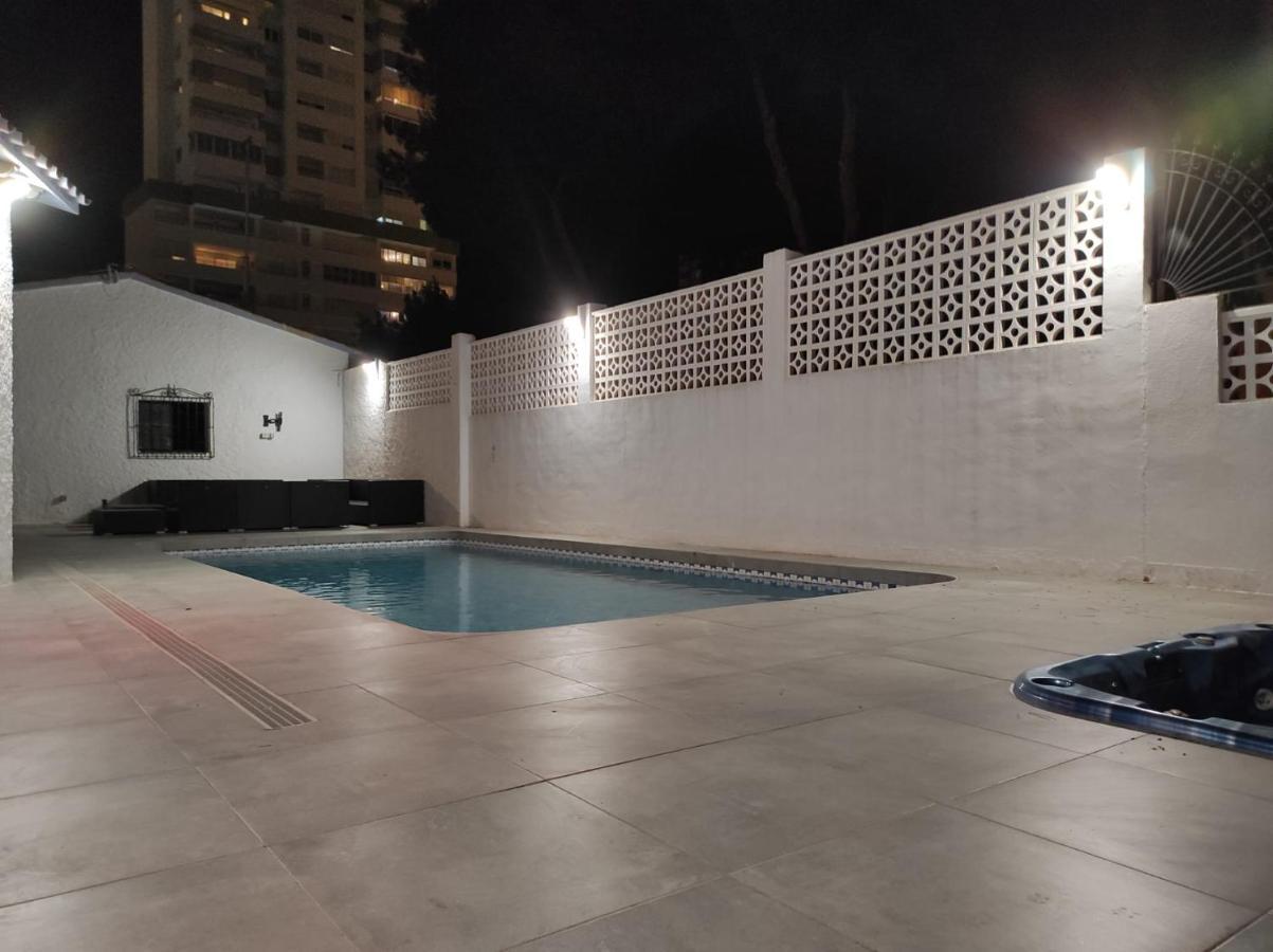 Villa Con Piscina A Un Paso De La Playa بينايدورم المظهر الخارجي الصورة
